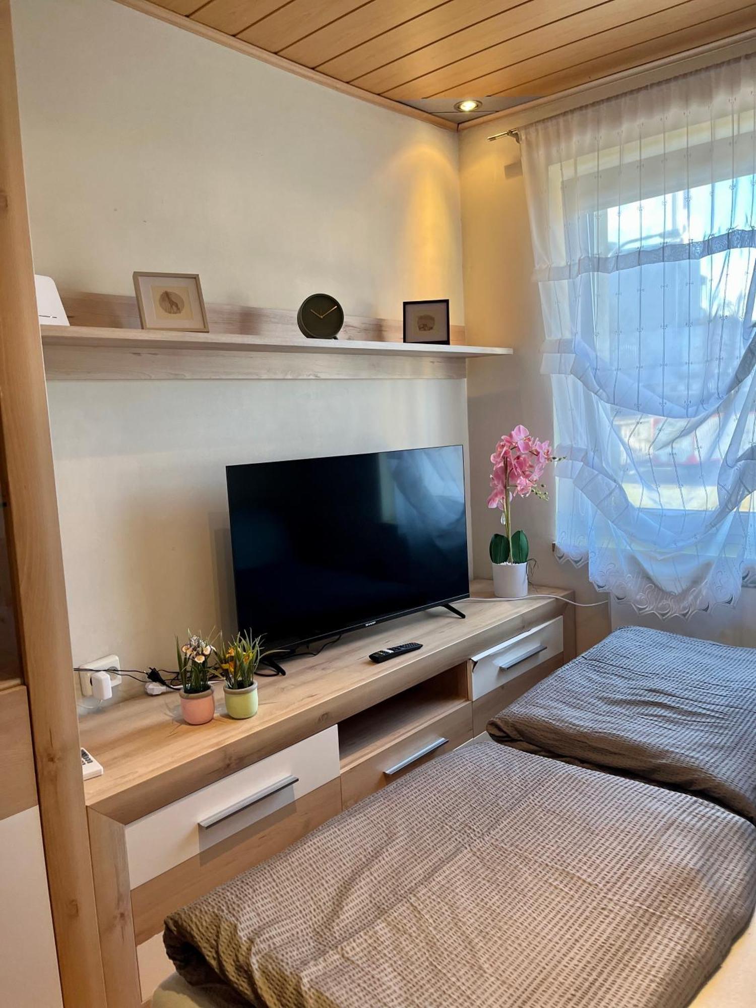 Gemuetliche Wohnung/ Cozy Apartment نيكالسدورف المظهر الخارجي الصورة